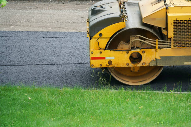 Reasons to Select Us for Your Driveway Paving Requirements in Fruitville, FL